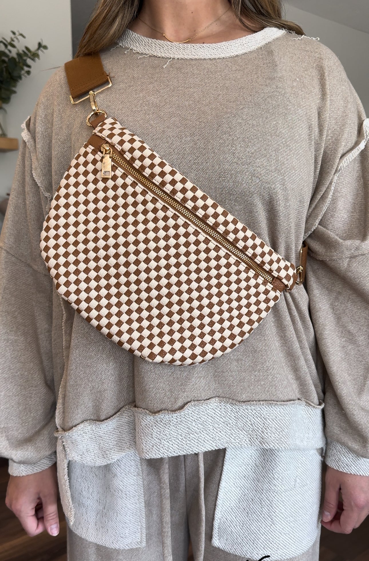 Woven Bumbag - Brown Checkered